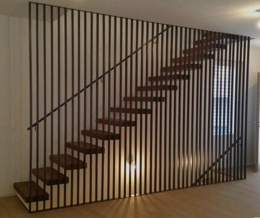 Escalier métallique moderne sur mesure